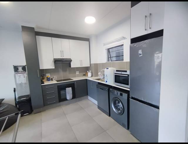 1 BEDROOM APARTMENT TO LET IN BALLITO CENTRAL